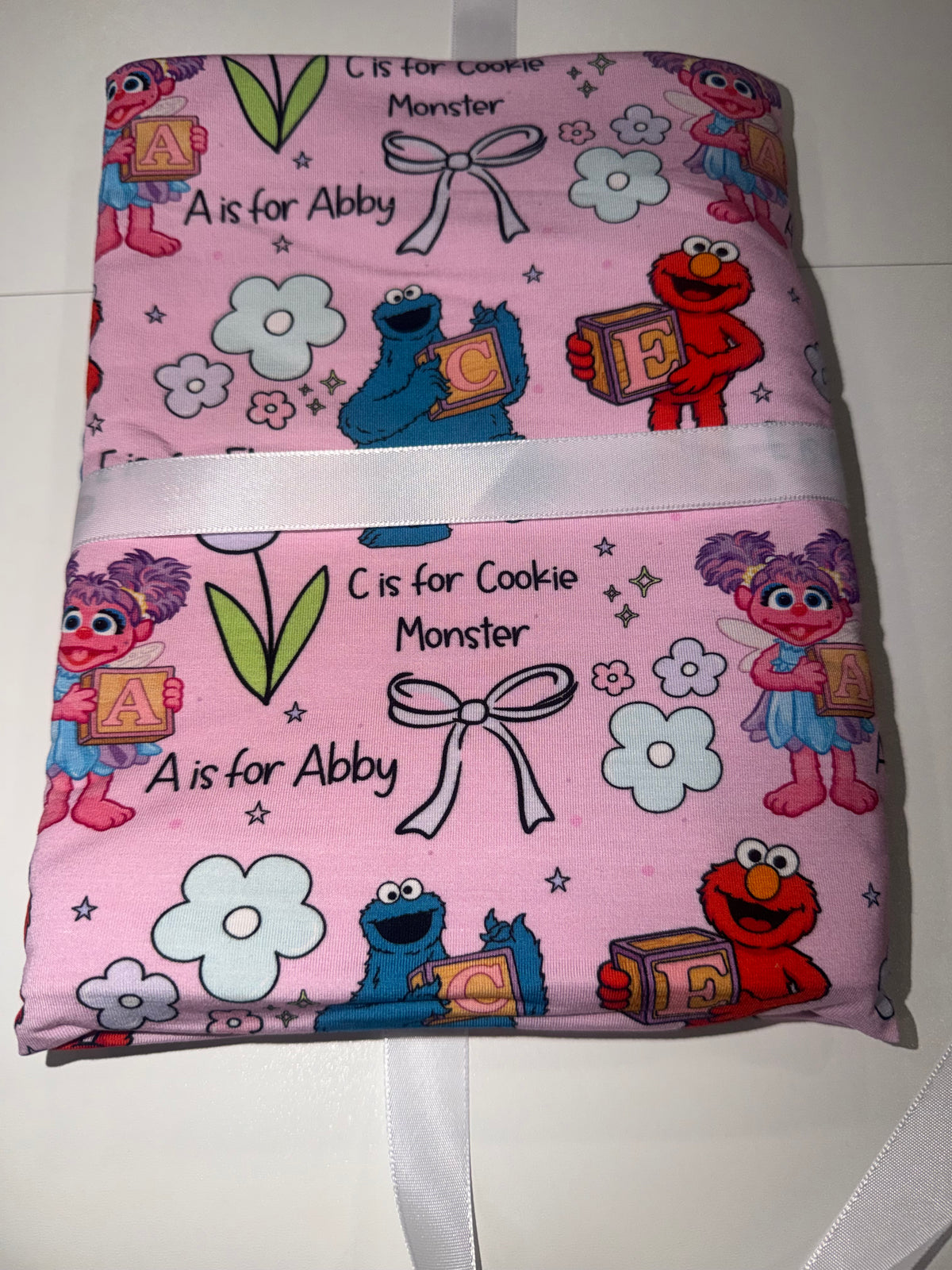 ABC Monster Friends Bamboo Blanket 🩷❤️