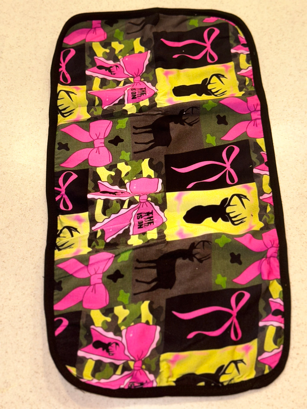 Pretty Hunter Burp Cloth