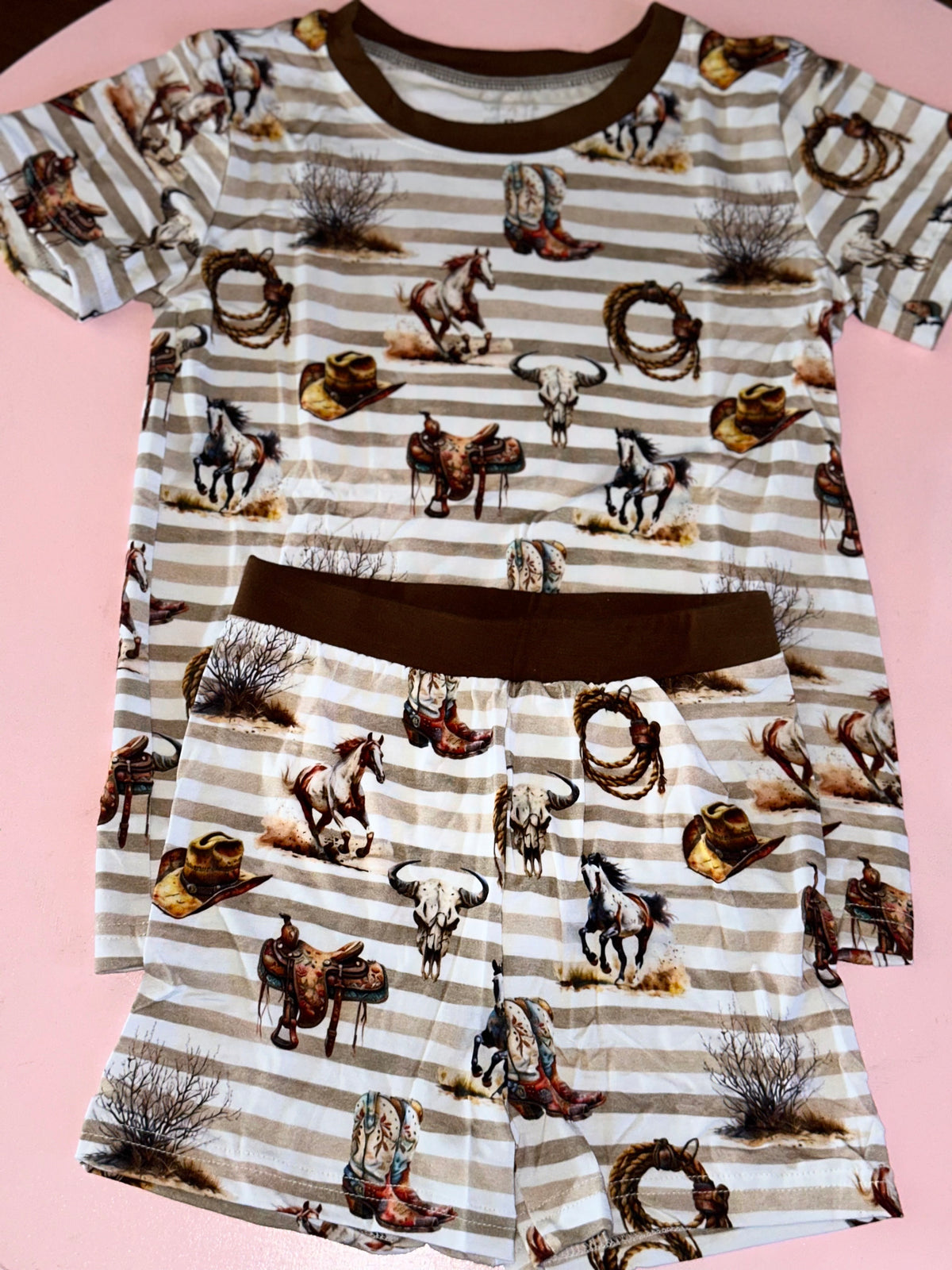 Saddle Stripe Sweetheart 🤎
