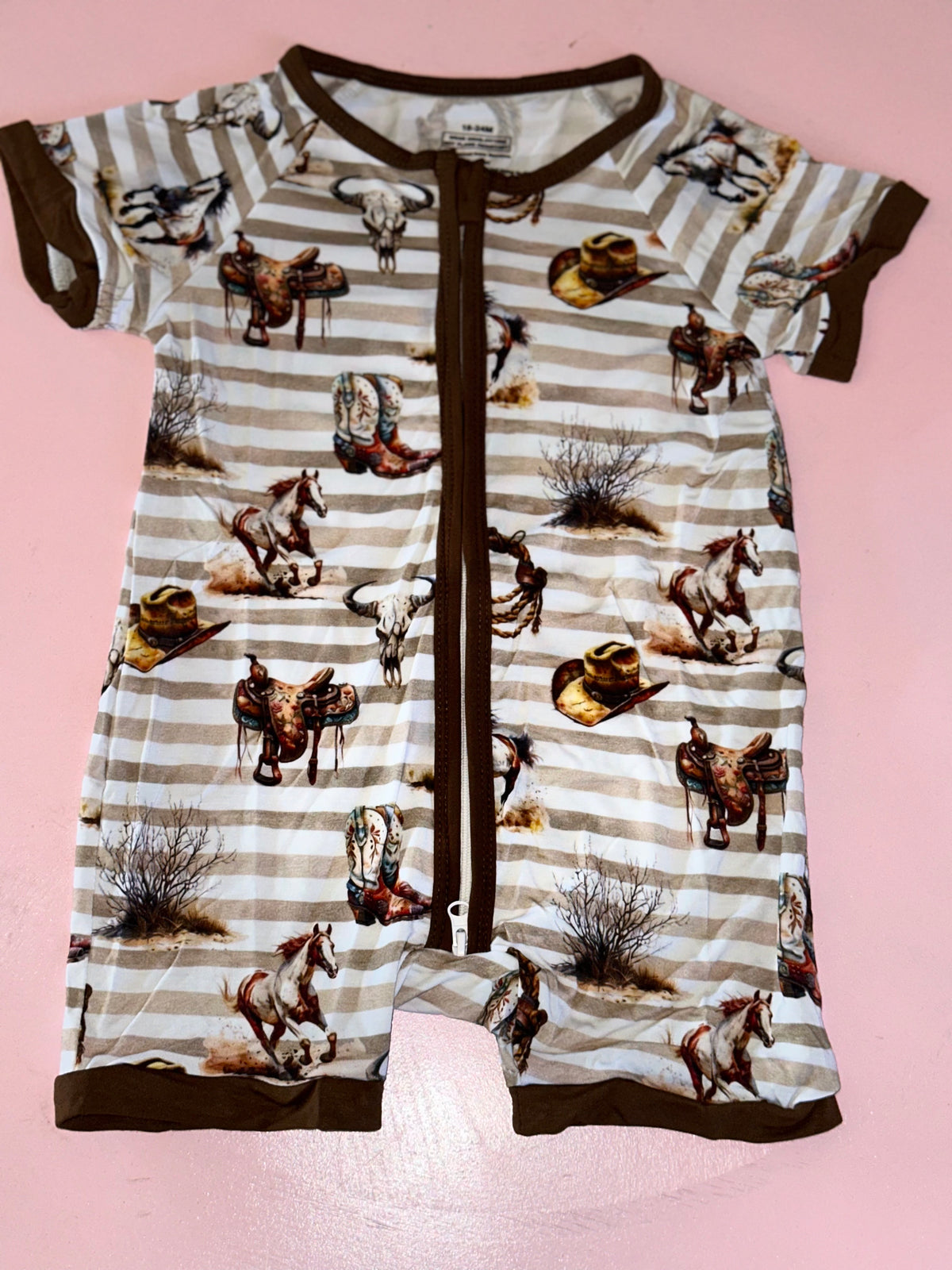 Saddle Stripe Sweetheart 🤎