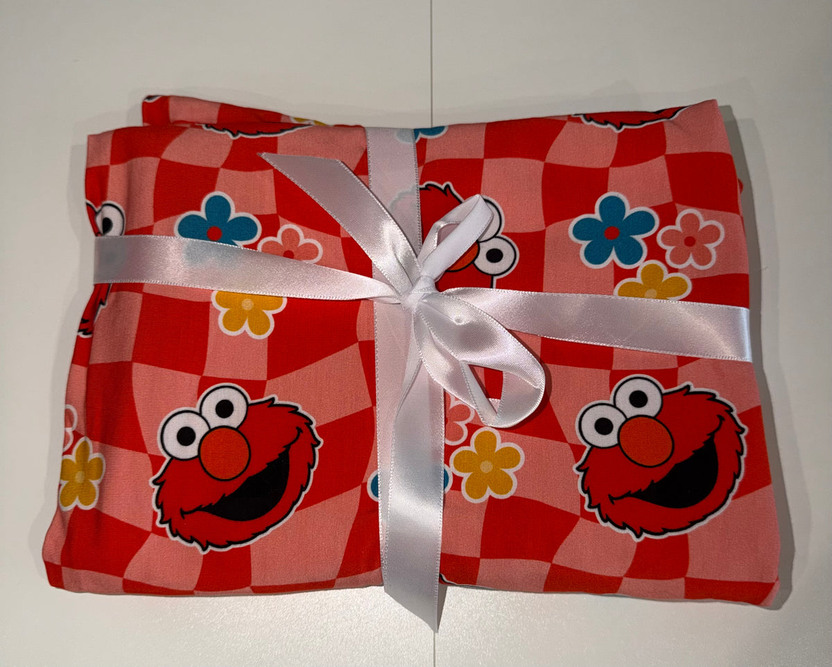Retro Red Monster Bamboo Blanket ❤️