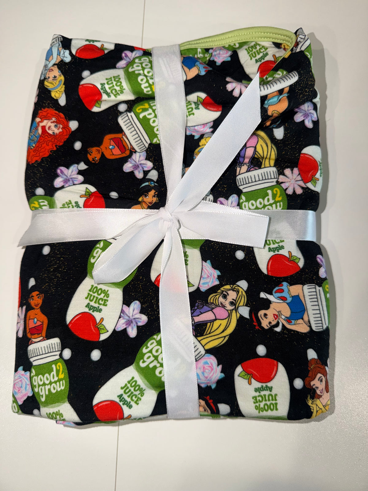 Princess Juice Box Dreams Bamboo Blanket 💚👑